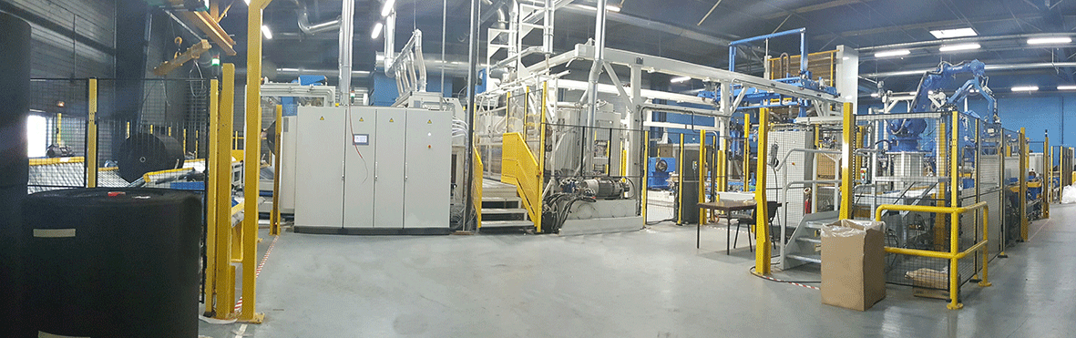 Fully automated cell for non wovens slitting